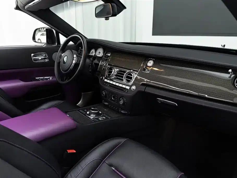 2018 Dawn 6.6T Black Badge — миниатюра 16