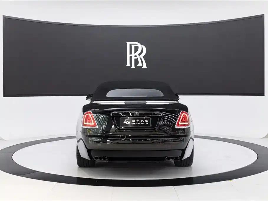 2018 Dawn 6.6T Black Badge — миниатюра 5