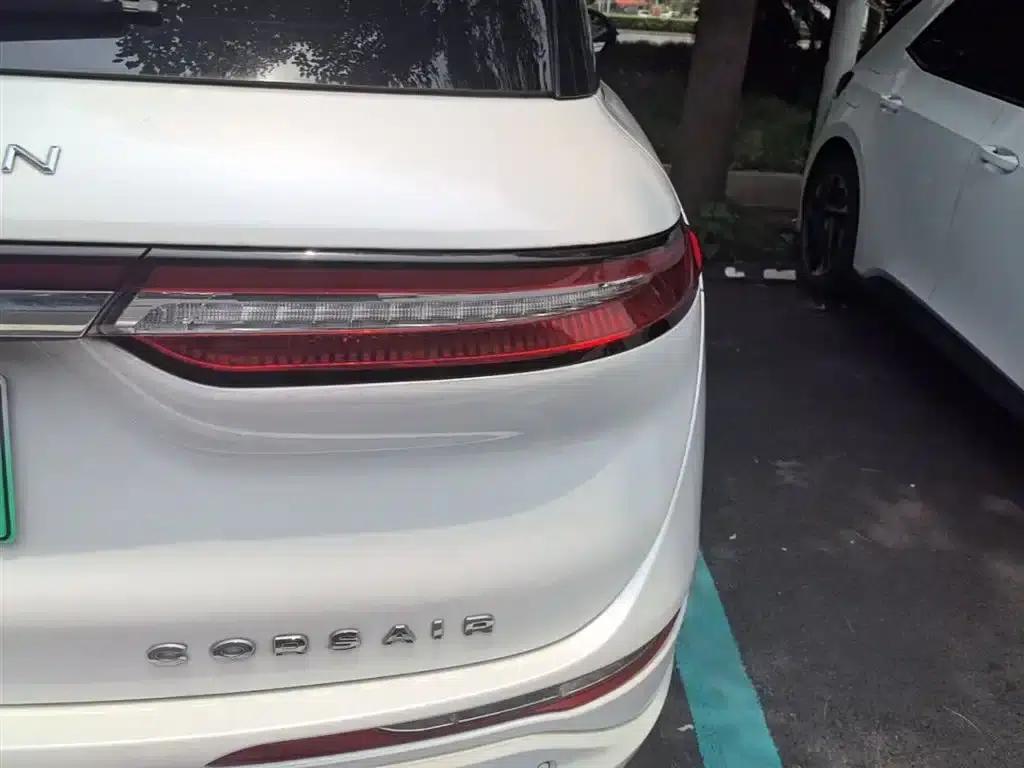 Adventurer New Energy 2021 PHEV AWD e-Elegant Edition — миниатюра 8
