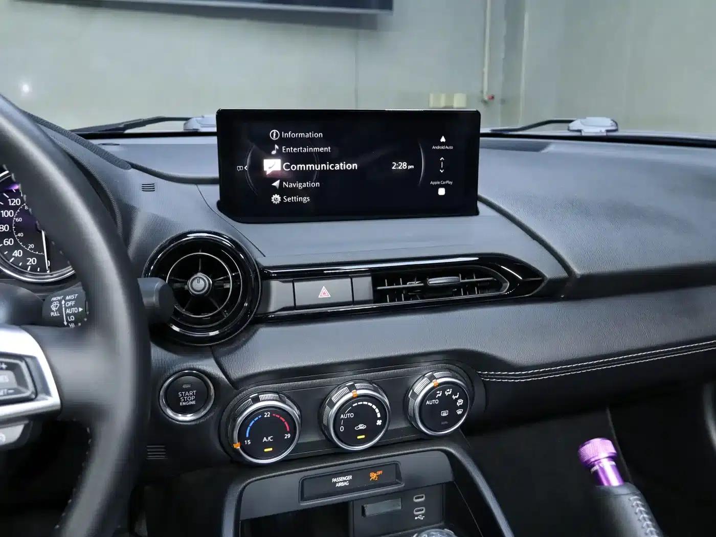 Mazda MX-5 2025 2.0L Manual — миниатюра 14