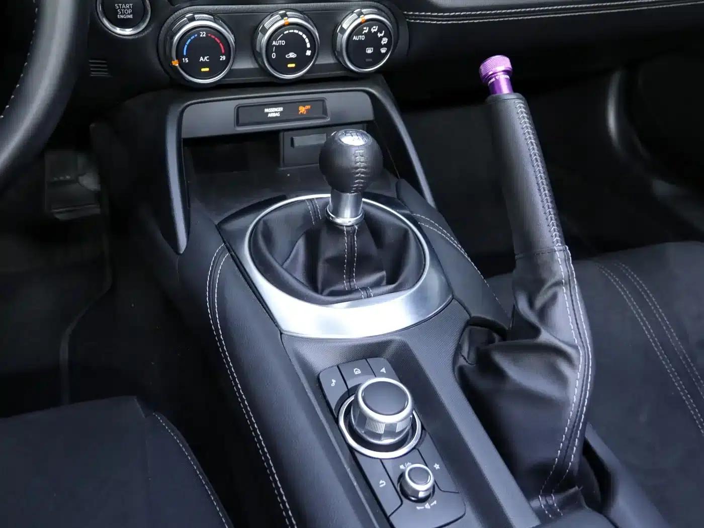 Mazda MX-5 2025 2.0L Manual — миниатюра 15