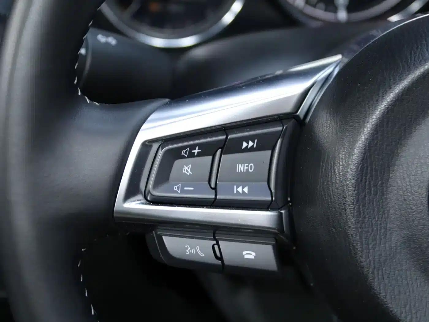 Mazda MX-5 2025 2.0L Manual — миниатюра 9