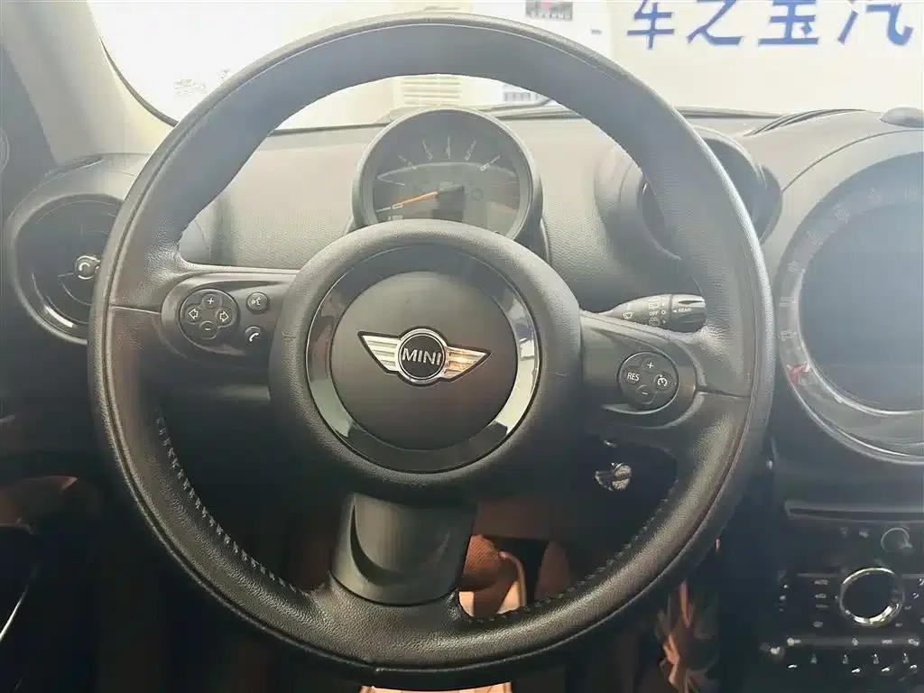 2013 MINI PACEMAN 1.6L COOPER — миниатюра 15