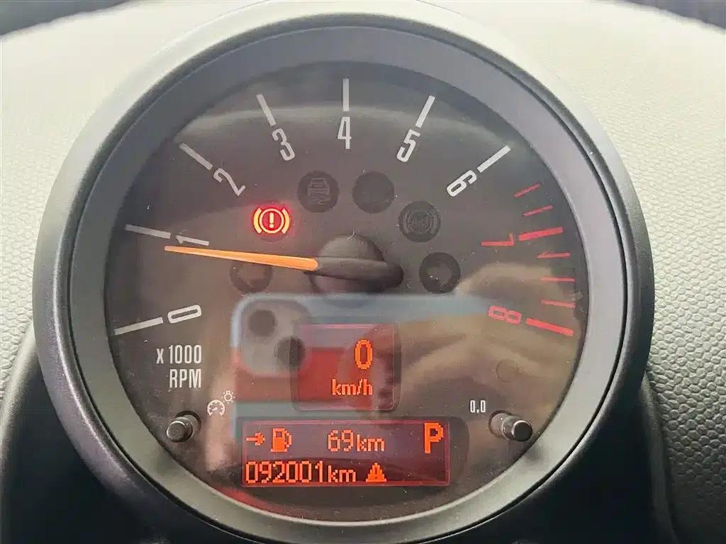 2013 MINI PACEMAN 1.6L COOPER — миниатюра 16