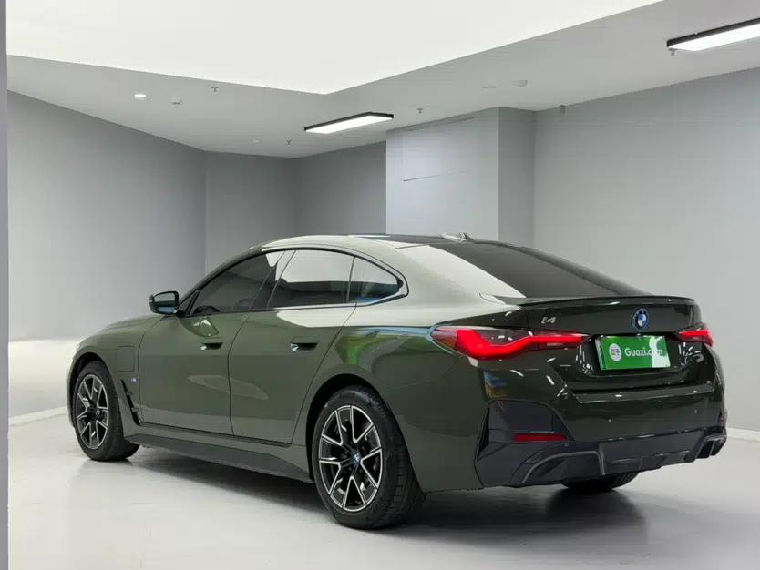 BMW i4 2023 eDrive35 — миниатюра 14