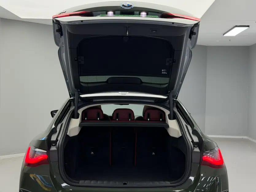 BMW i4 2023 eDrive35 — миниатюра 18