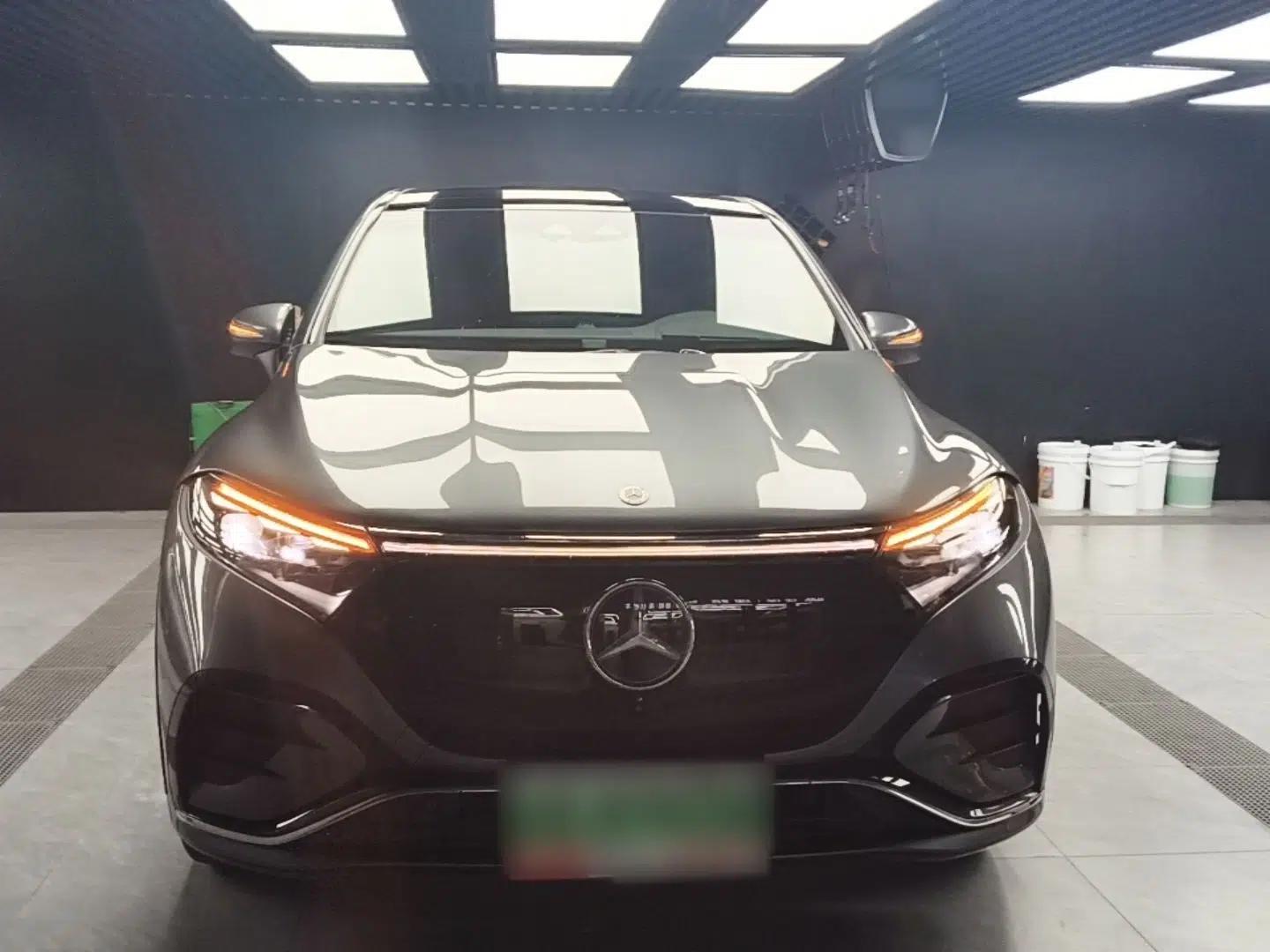 Mercedes-Benz EQS SUV 2023 450 4MATIC Pioneer Edition — миниатюра 2