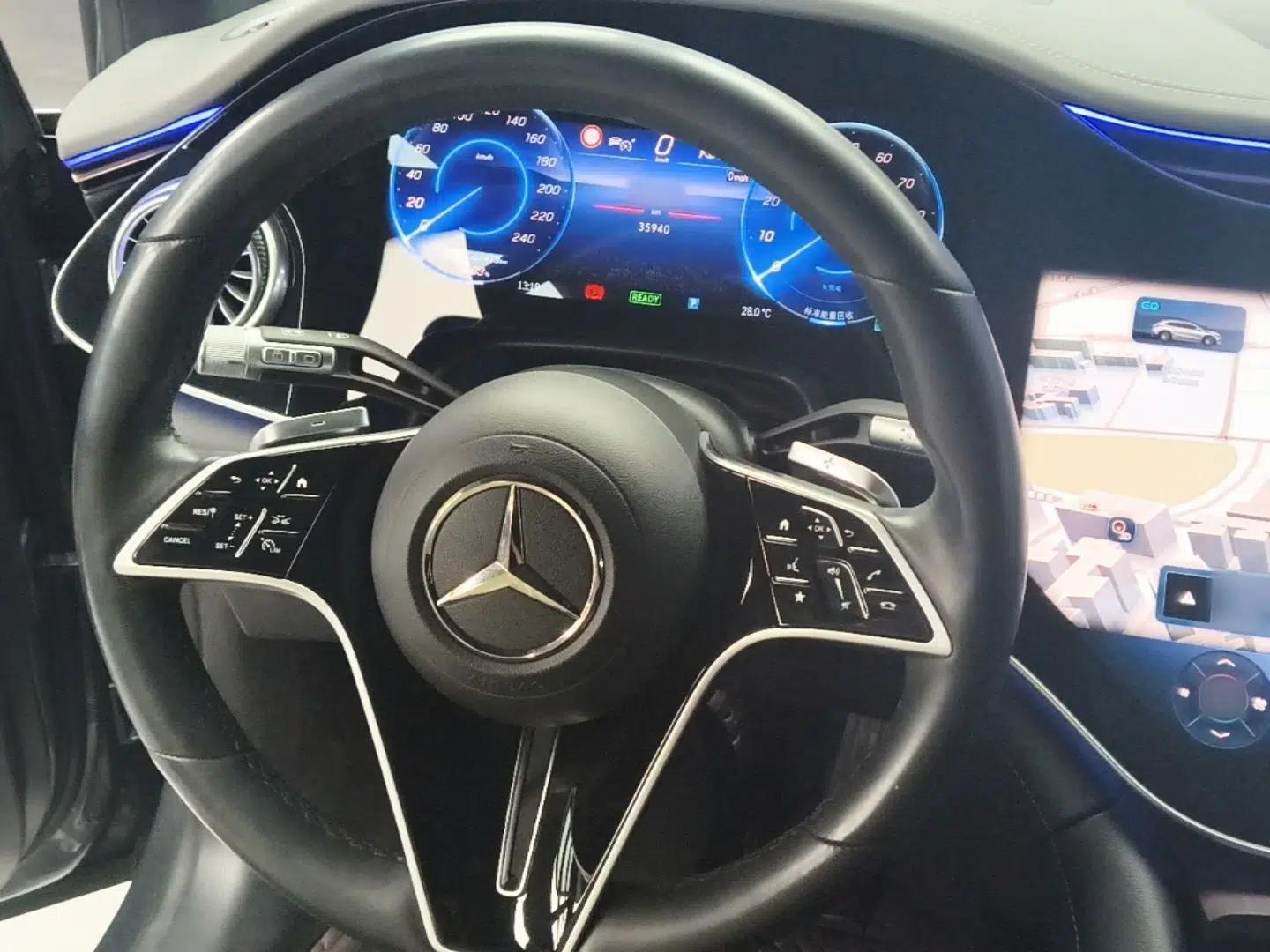 Mercedes-Benz EQS SUV 2023 450 4MATIC Pioneer Edition — миниатюра 13