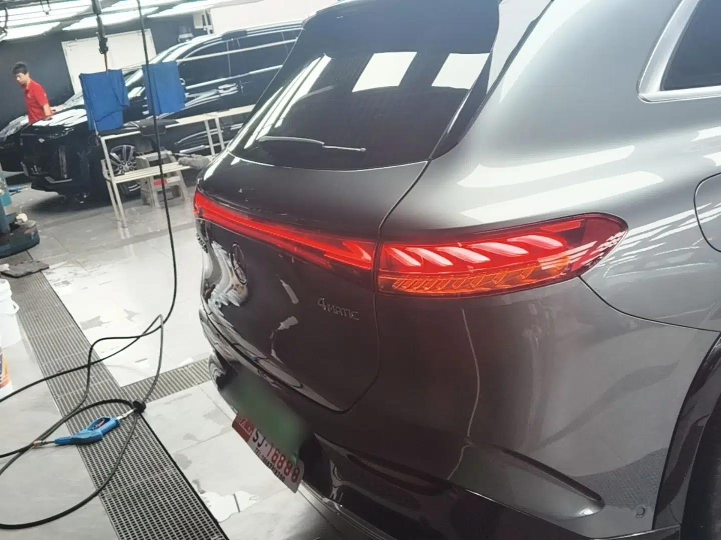 Mercedes-Benz EQS SUV 2023 450 4MATIC Pioneer Edition — миниатюра 5