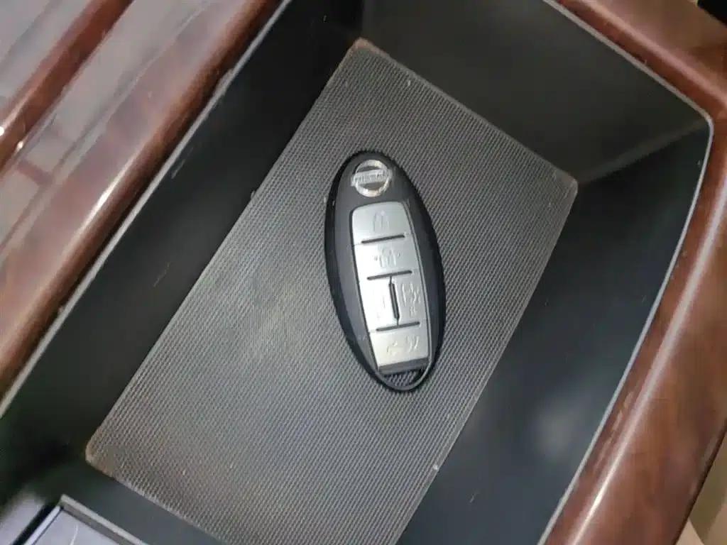 Quest 2015 3.5L SL — миниатюра 9