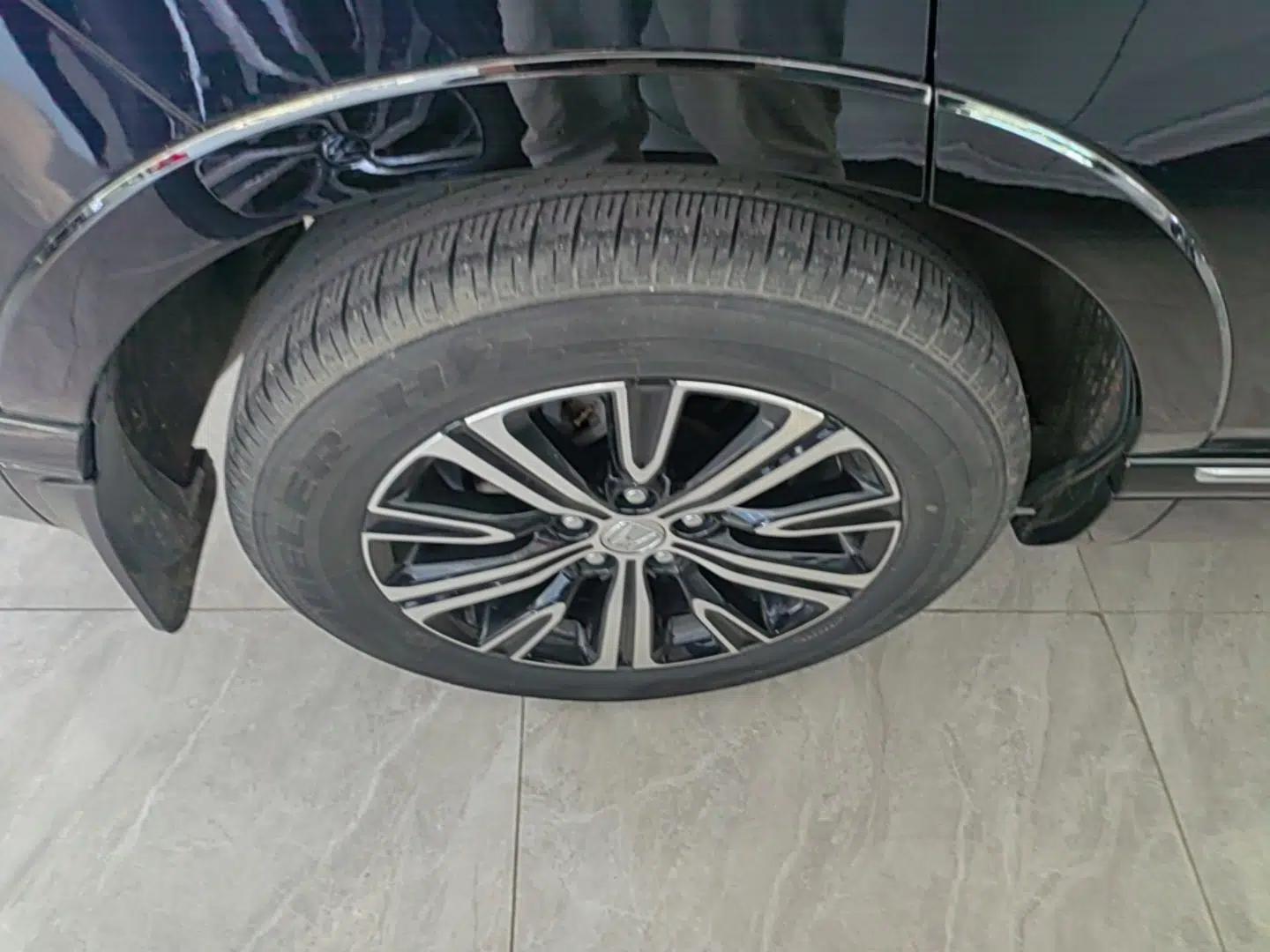 Honda Breeze New Energy 2022 ePHEV Luxury Edition — миниатюра 11