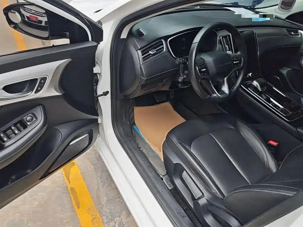 Roewe i6 MAX 2020 300TGI Automatic Cool Edition — миниатюра 16
