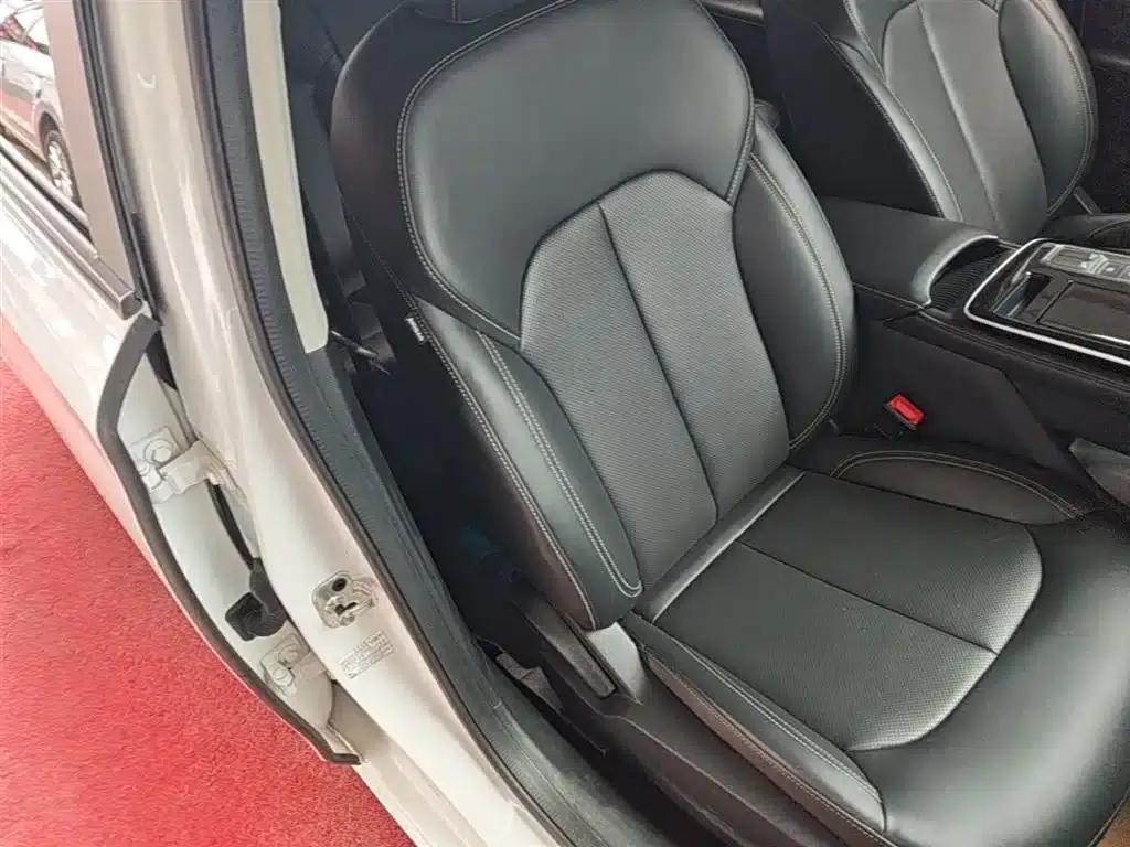 Roewe i6 MAX 2020 300TGI Automatic Cool Edition — миниатюра 25