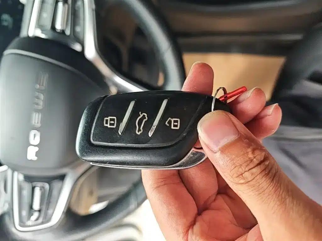Roewe i6 MAX 2020 300TGI Automatic Cool Edition — миниатюра 9