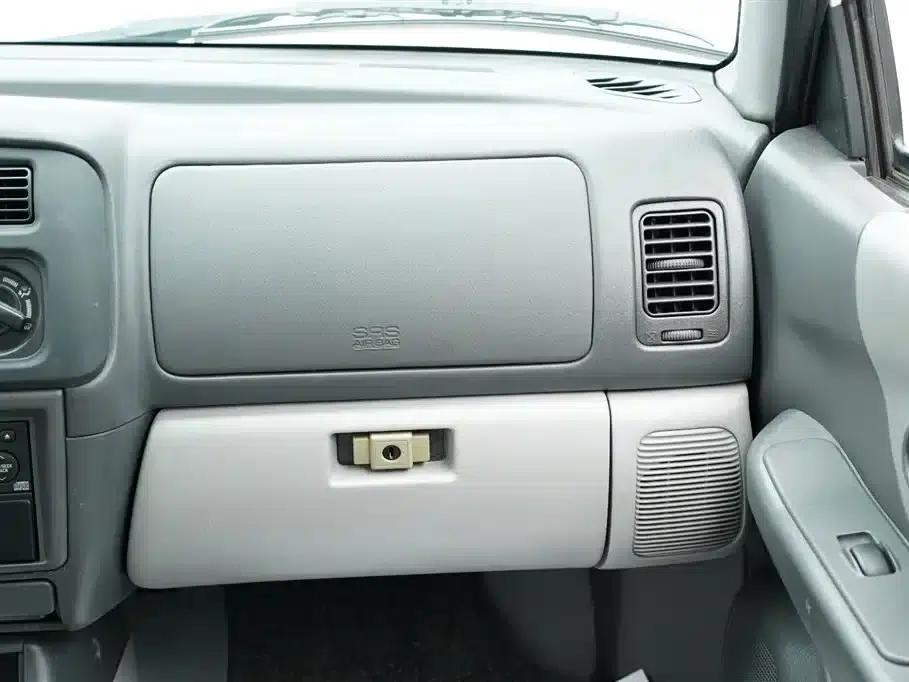 2004 Pajero Sport 3.0L Automatic 4WD Super Deluxe Edition — миниатюра 15
