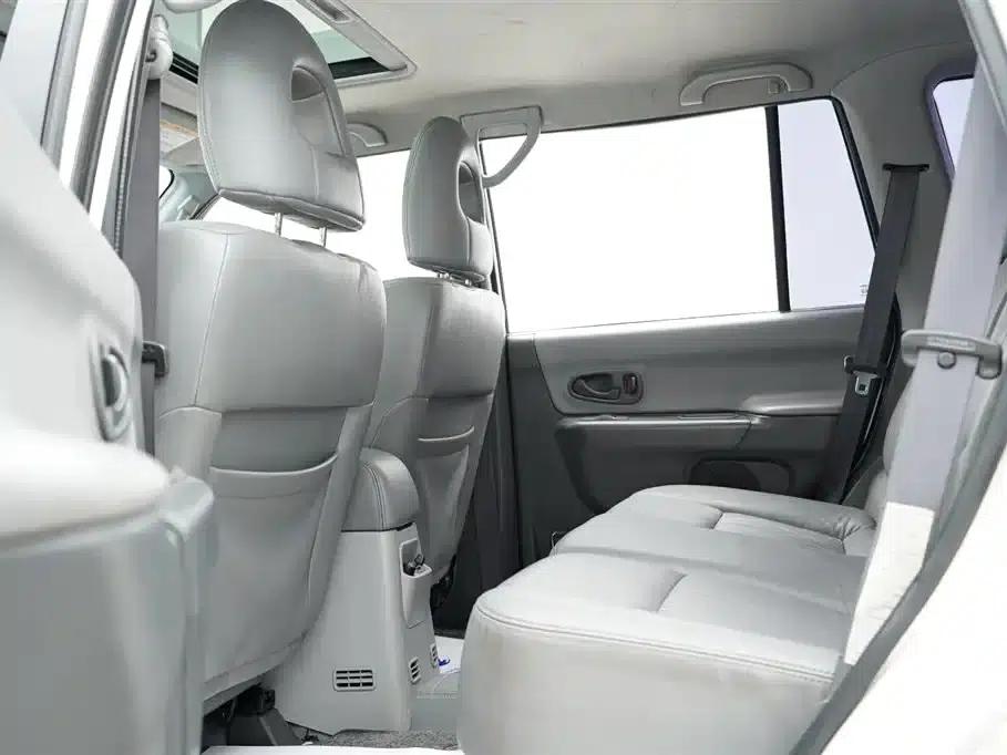 2004 Pajero Sport 3.0L Automatic 4WD Super Deluxe Edition — миниатюра 10