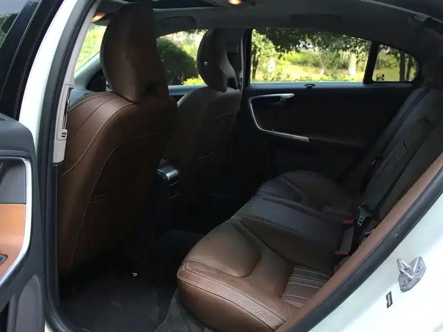 2015 Volvo S60 Plug-in Hybrid, S60L E-Drive Hybrid, T6 Smart Edition — миниатюра 9