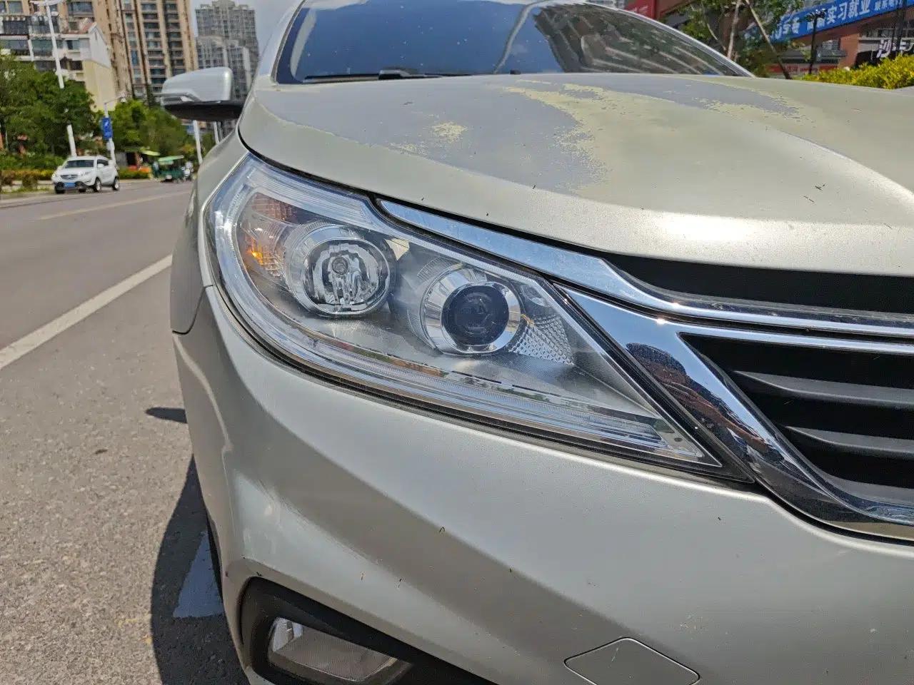 Baojun 630 2016 1.5L manual Comfort trim level — миниатюра 7
