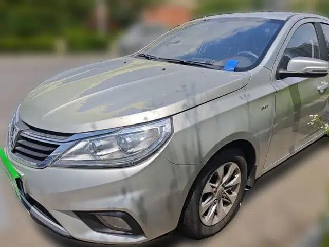 Baojun 630 2016 1.5L manual Comfort trim level