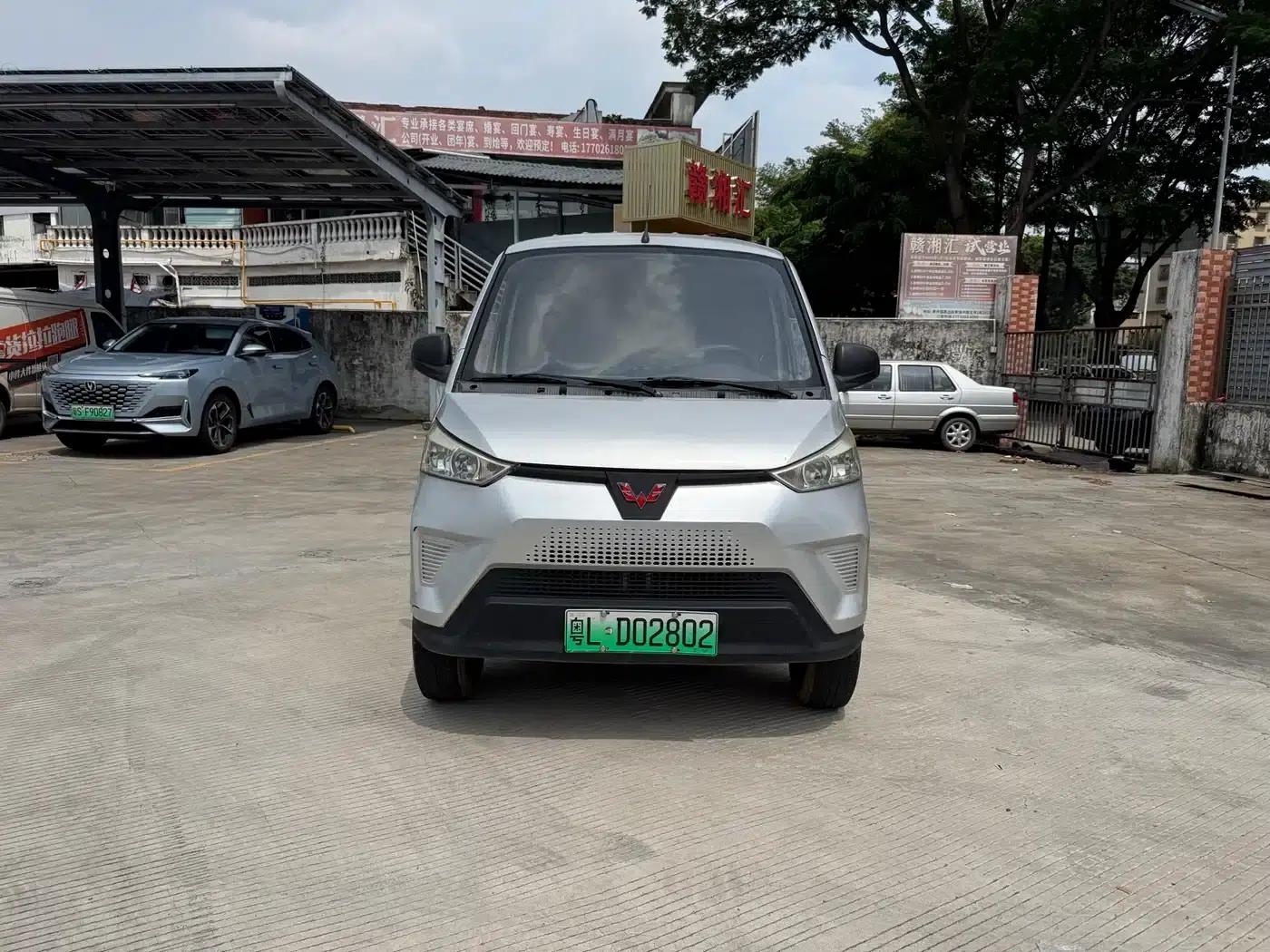 Wuling EV50 2021 model van logistics vehicle, Lishen 41.6kWh Tongyu Electric Control — миниатюра 2
