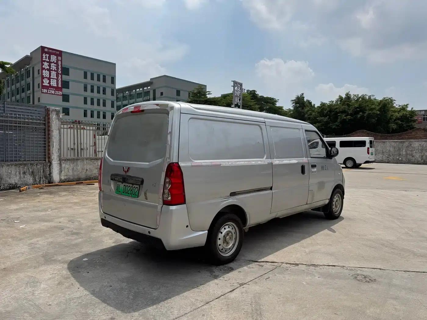 Wuling EV50 2021 model van logistics vehicle, Lishen 41.6kWh Tongyu Electric Control — миниатюра 13