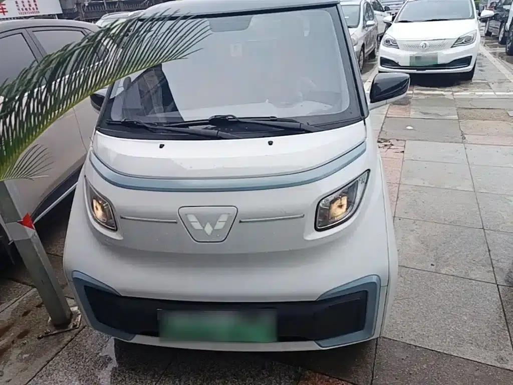 Wuling NanoEV 2021 Fun Edition — миниатюра 3