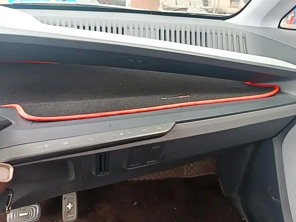 Wuling NanoEV 2021 Fun Edition — миниатюра 9