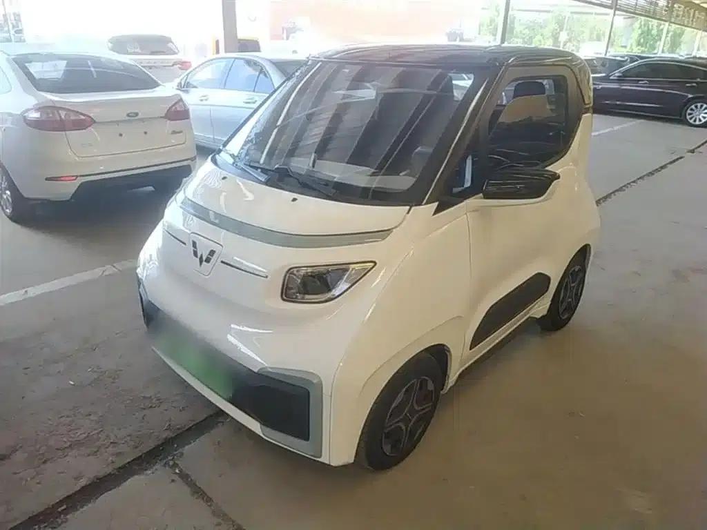 Wuling NanoEV 2021 Fun Edition — миниатюра 2