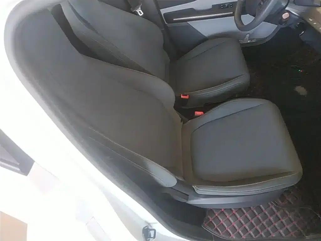 Wuling NanoEV 2021 Fun Edition — миниатюра 25