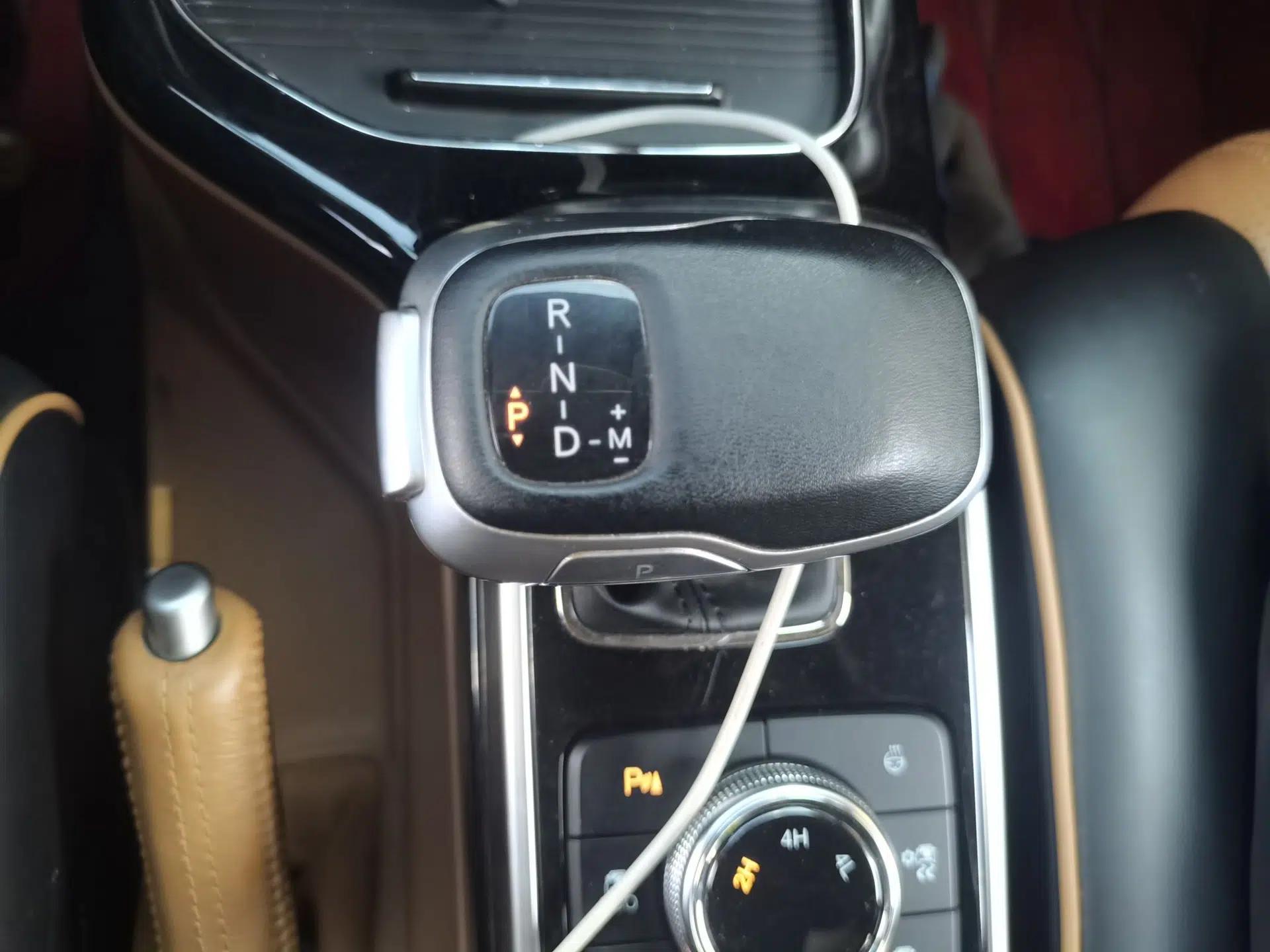 BAIC Off-Road BJ80 2020 3.0T Automatic Everest Edition — миниатюра 14