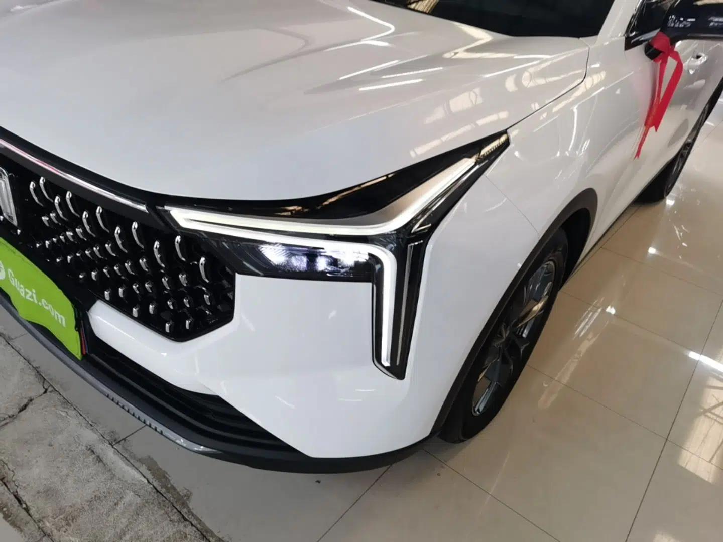 Bestune T55 2023 1.5T Automatic Leap Model — миниатюра 8