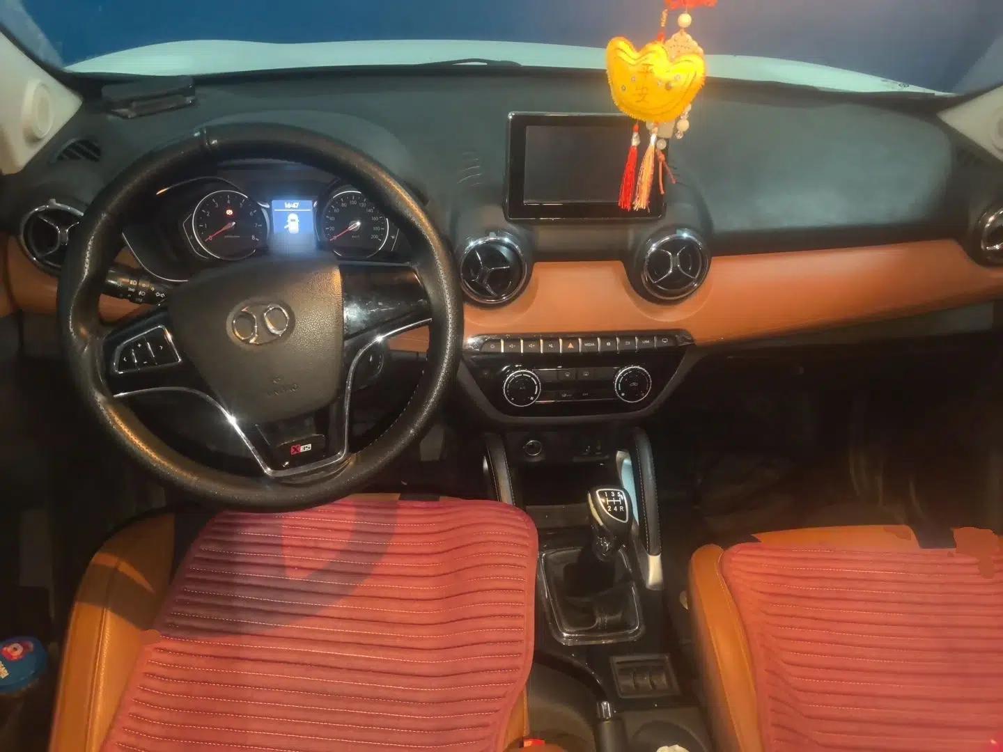 BAIC Senova X35 2016 1.5L Manual Luxury Edition — миниатюра 9