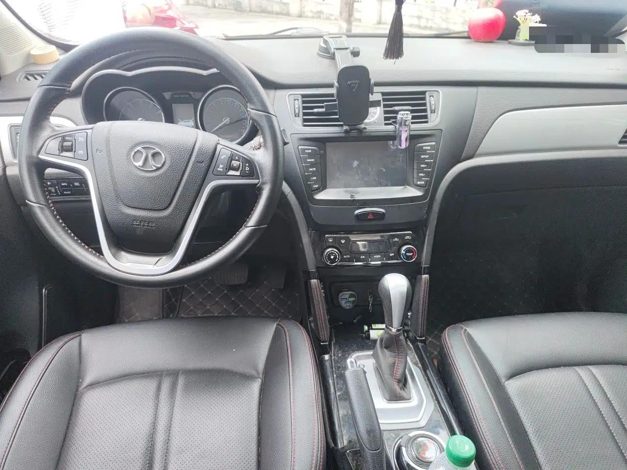 BAIC Senova X55 2016 1.5T CVT Elite Edition — миниатюра 9