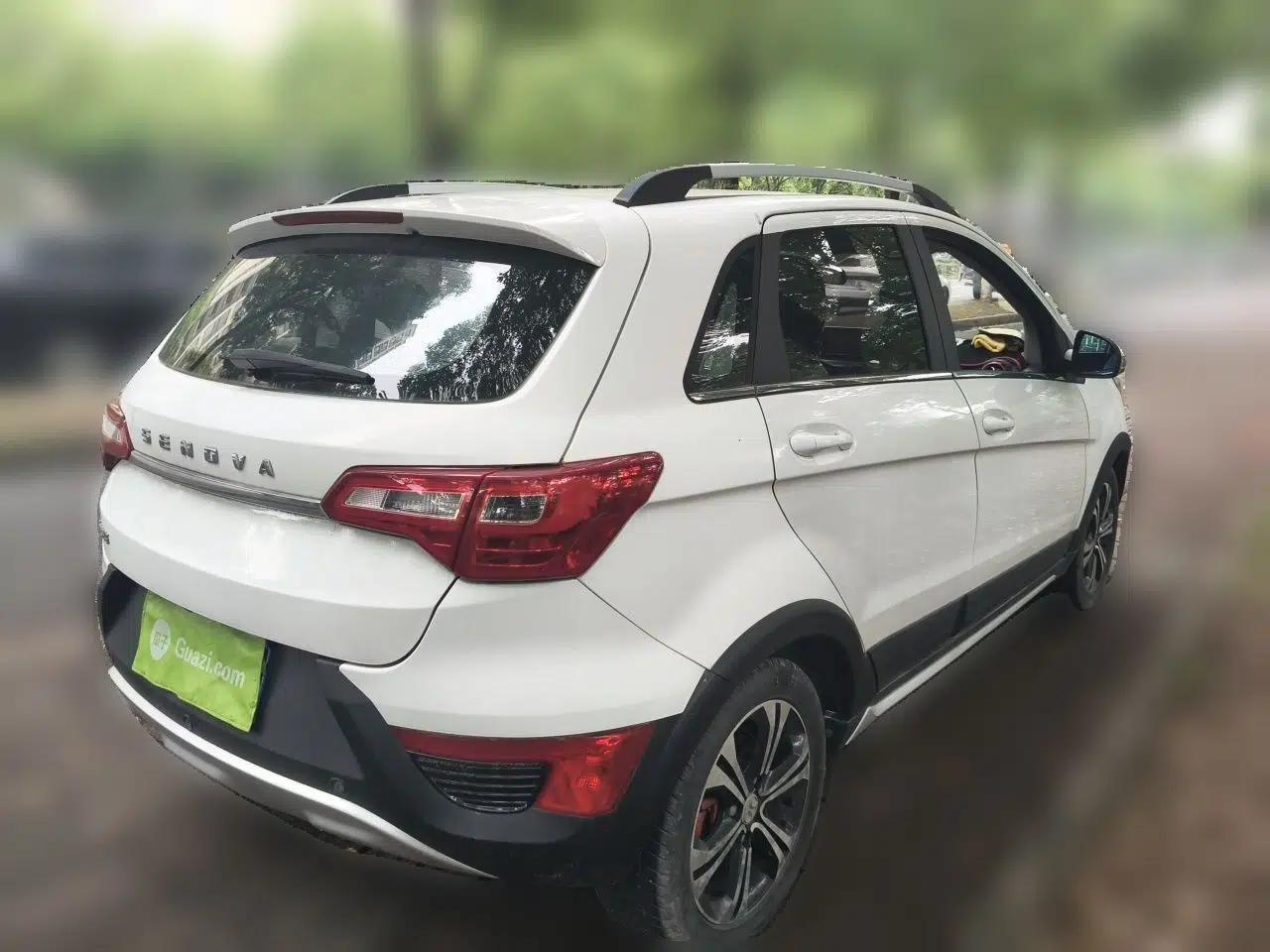 BAIC Senova X25 2015 1.5L Manual Elite Edition — миниатюра 6