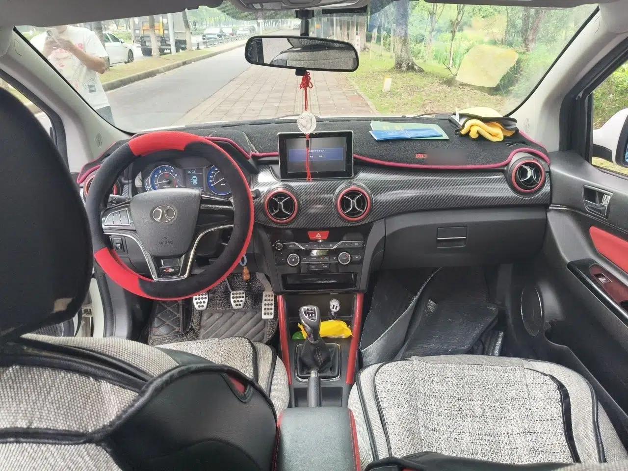 BAIC Senova X25 2015 1.5L Manual Elite Edition — миниатюра 9