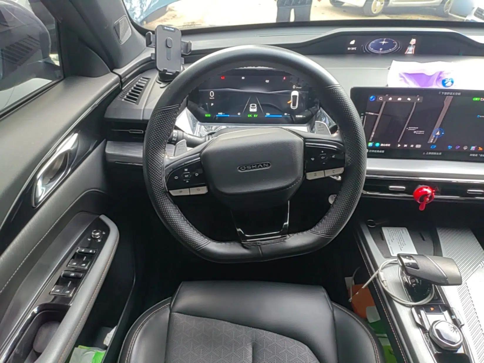 CHANGAN OSHAN Z6 New Energy 2022 Blue Whale iDD 150KM Flagship PLUS Smart Parking Edition — миниатюра 13