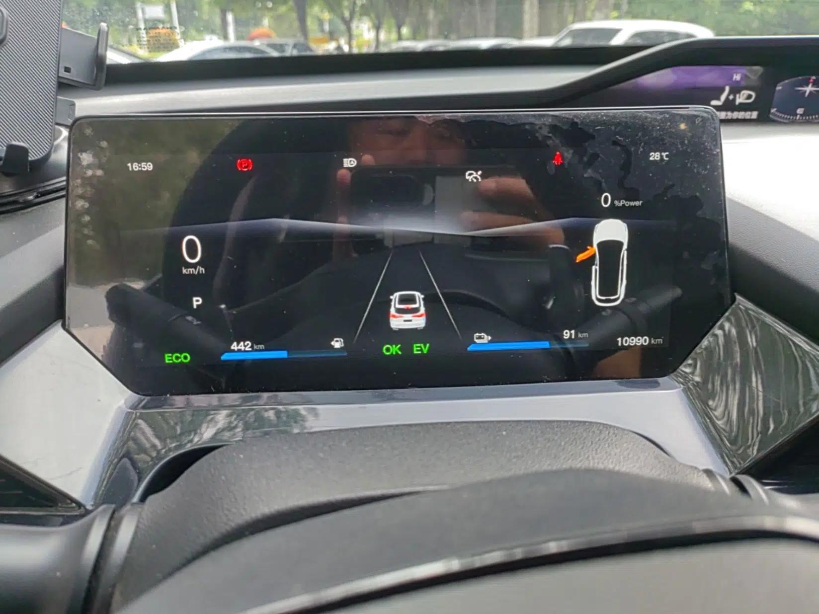 CHANGAN OSHAN Z6 New Energy 2022 Blue Whale iDD 150KM Flagship PLUS Smart Parking Edition — миниатюра 14
