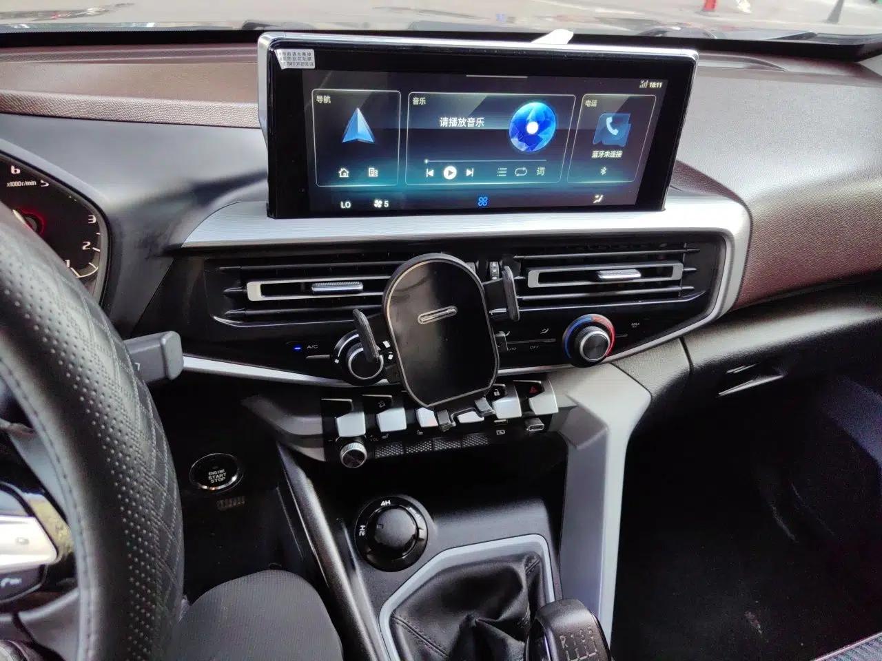 CHANGAN KAICHENG F70 2022 2.5T Diesel Manual 4x4 Excellence Edition Long Wheelbase JE4D25Q6A — миниатюра 13