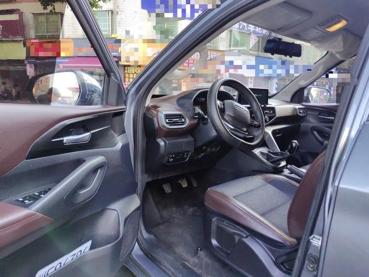 CHANGAN KAICHENG F70 2022 2.5T Diesel Manual 4x4 Excellence Edition Long Wheelbase JE4D25Q6A — миниатюра 16