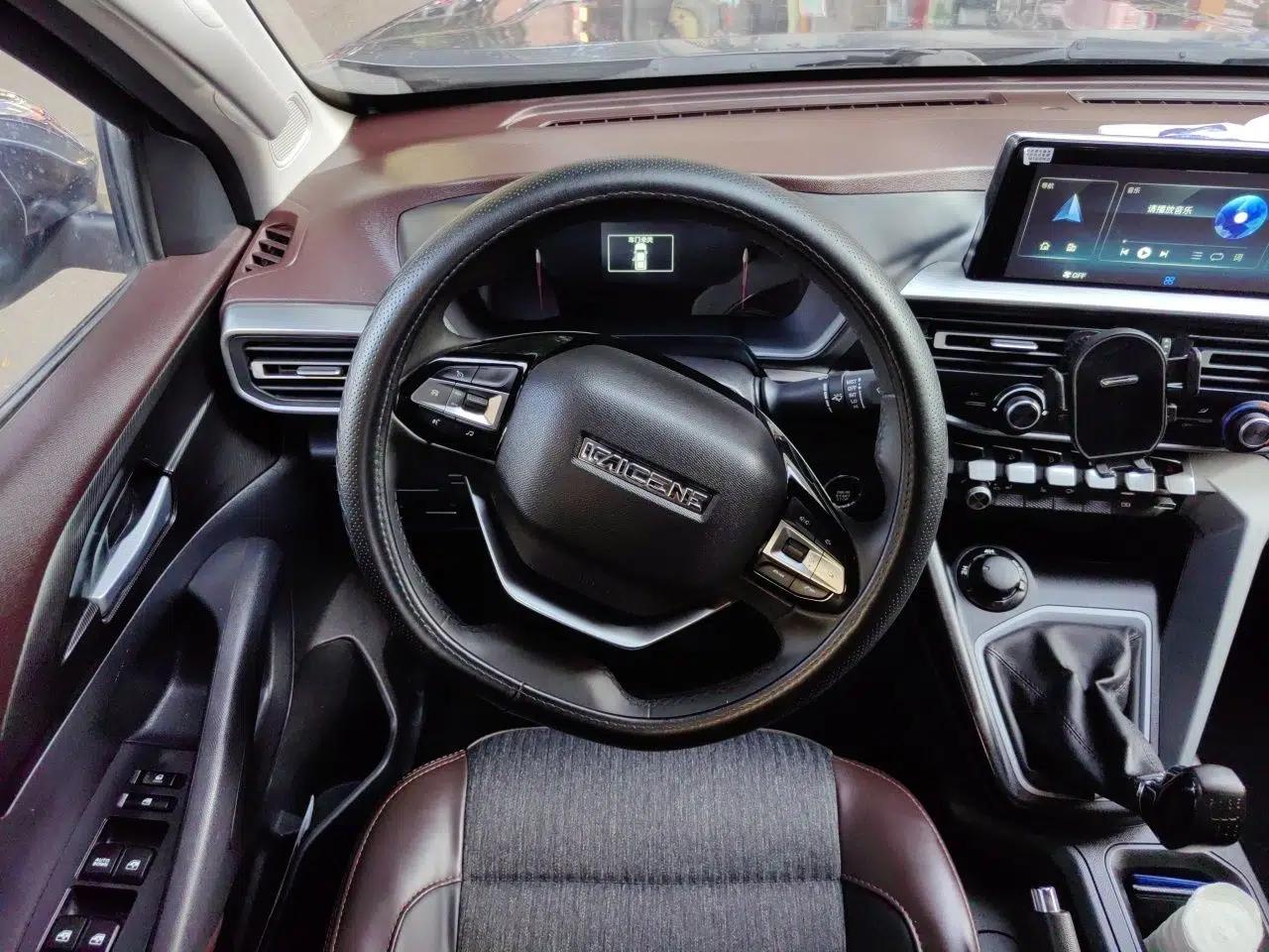 CHANGAN KAICHENG F70 2022 2.5T Diesel Manual 4x4 Excellence Edition Long Wheelbase JE4D25Q6A — миниатюра 10