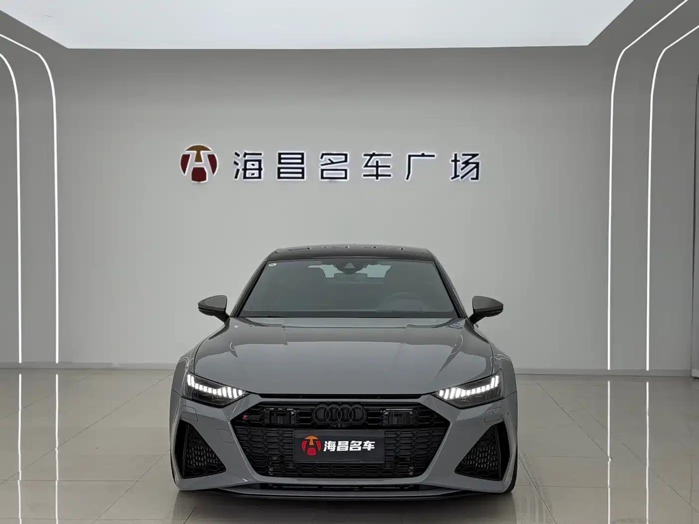 2024 Audi RS 7 RS 7 4.0T Sportback Performance — миниатюра 2