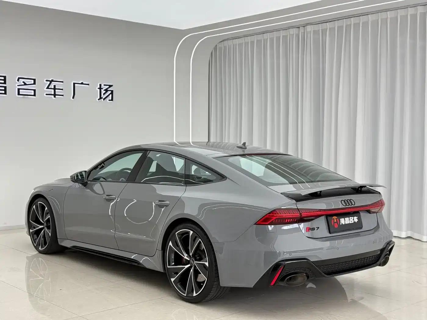 2024 Audi RS 7 RS 7 4.0T Sportback Performance — миниатюра 7