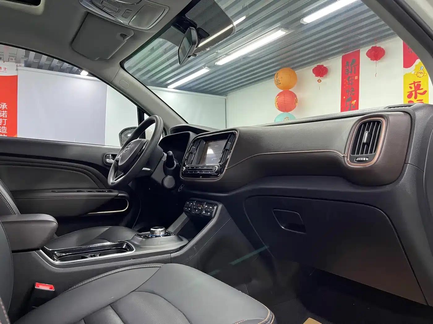 Trumpchi GE3 2018 530 Internet Enjoyment Edition — миниатюра 11