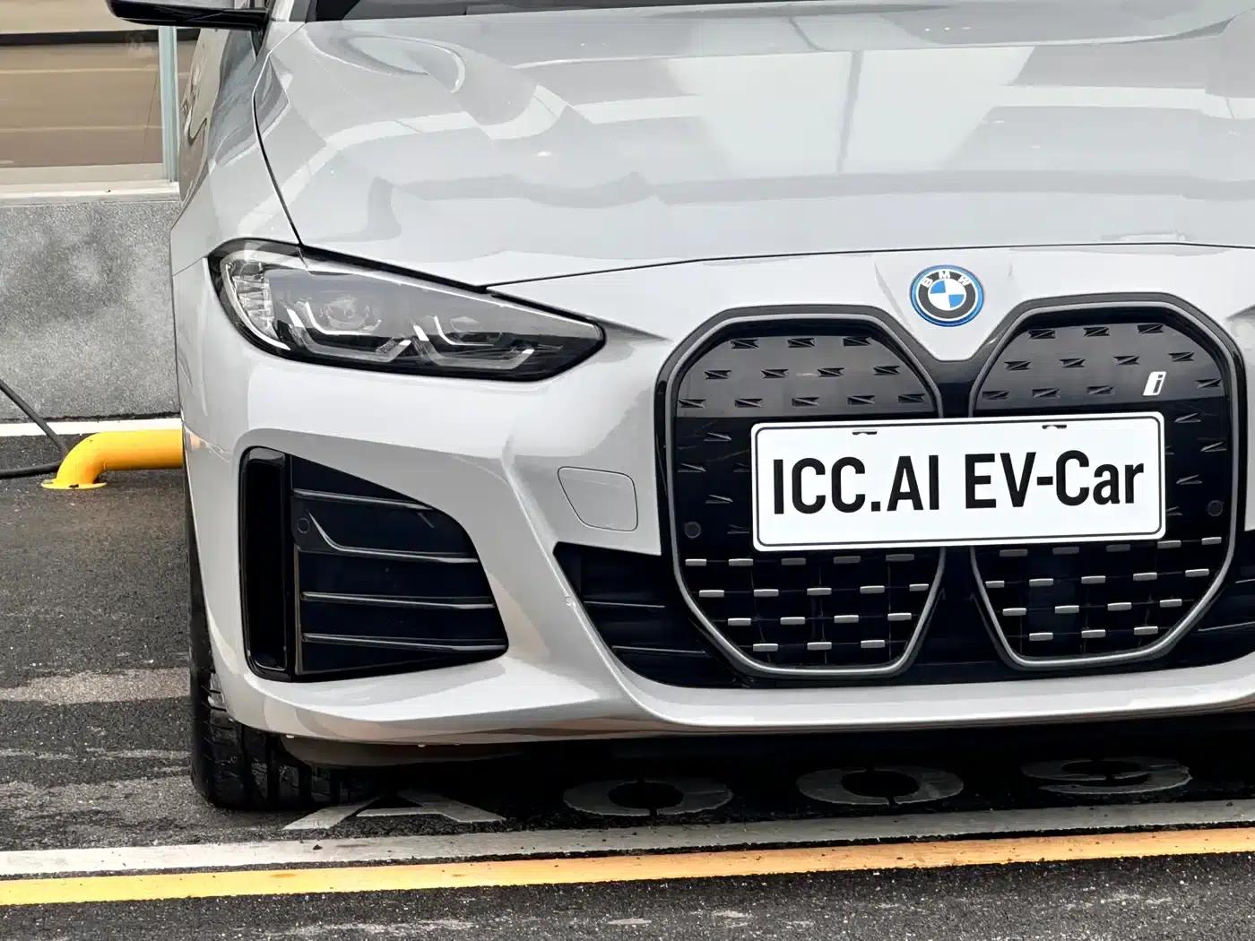 BMW i4 2023 eDrive35 — миниатюра 13