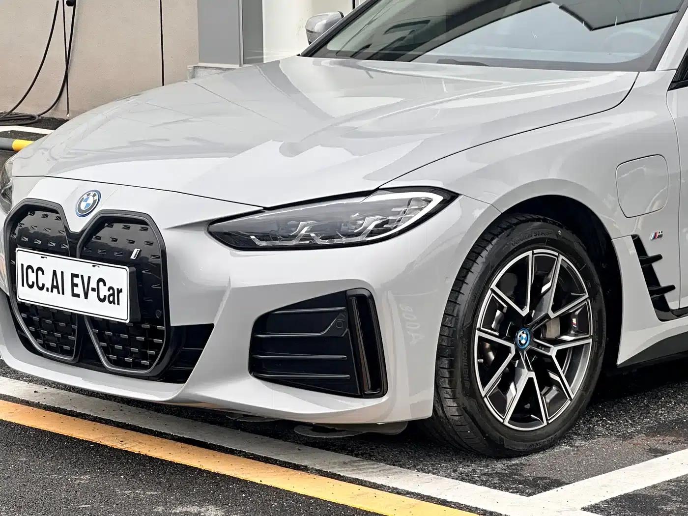 BMW i4 2023 eDrive35 — миниатюра 14