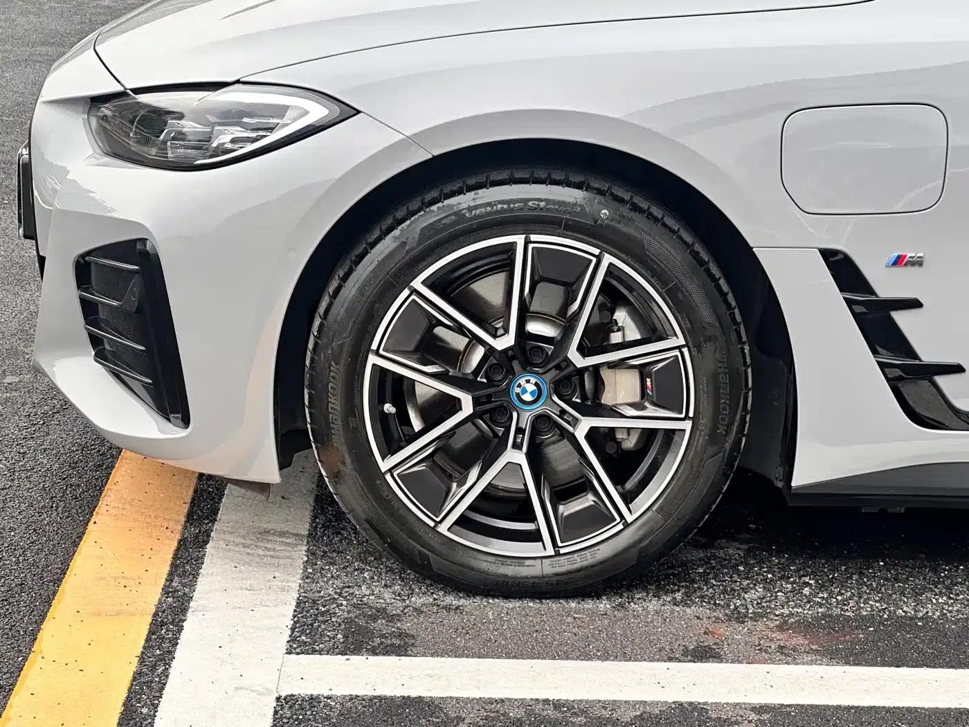 BMW i4 2023 eDrive35 — миниатюра 15