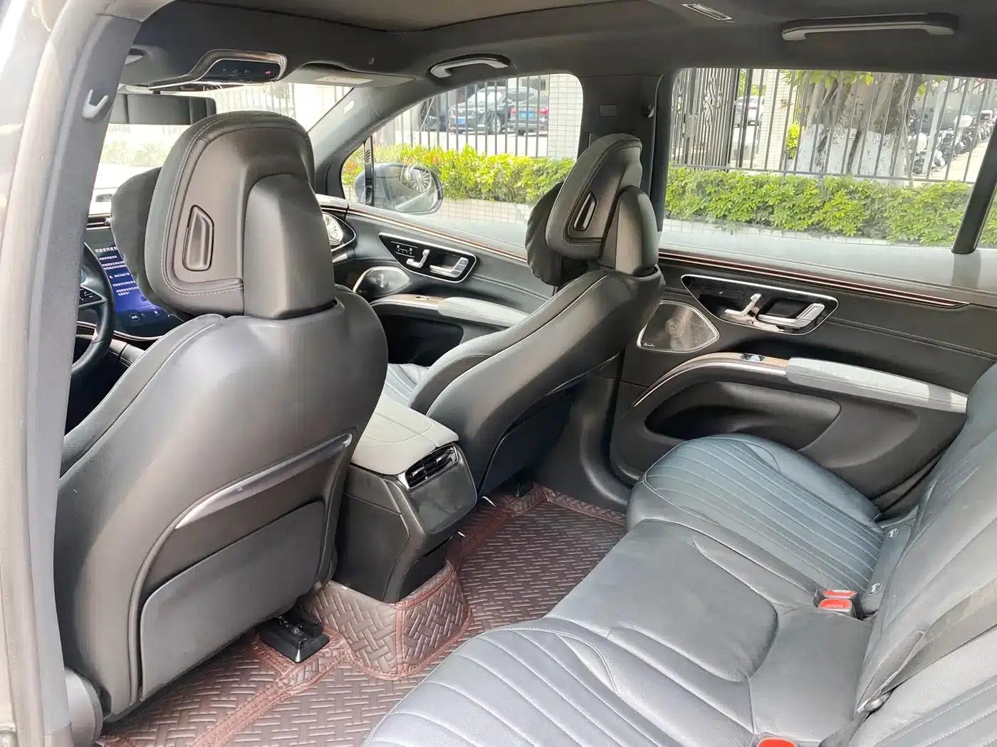 Mercedes-Benz EQS SUV 2023 450 4MATIC Pioneer Edition — миниатюра 16