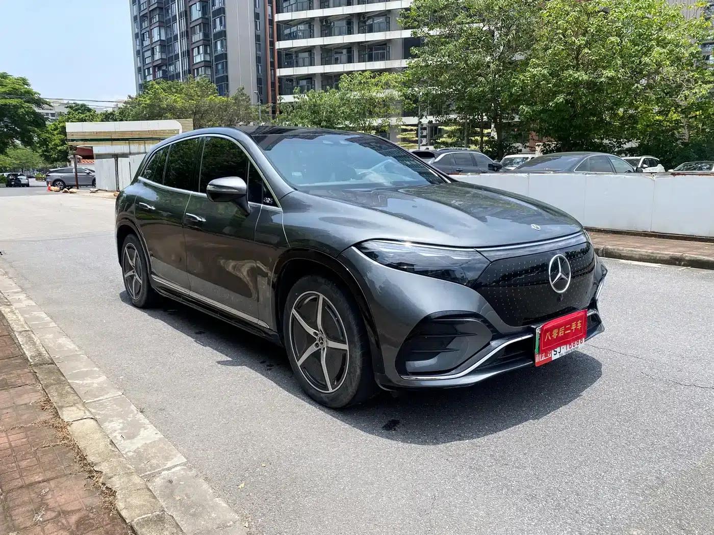 Mercedes-Benz EQS SUV 2023 450 4MATIC Pioneer Edition — миниатюра 3