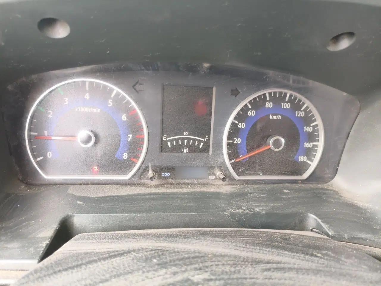 Dongfeng Shuaike 2016 1.5L Manual Luxury Model — миниатюра 8