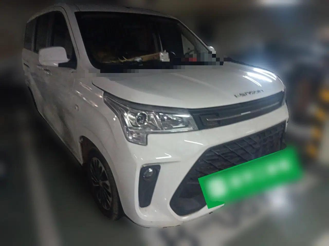 Dongfeng Fengon 380 2022 1.5L Comfort-Class Passenger Vehicle (Steel Spring) with 5 Seats — миниатюра 3